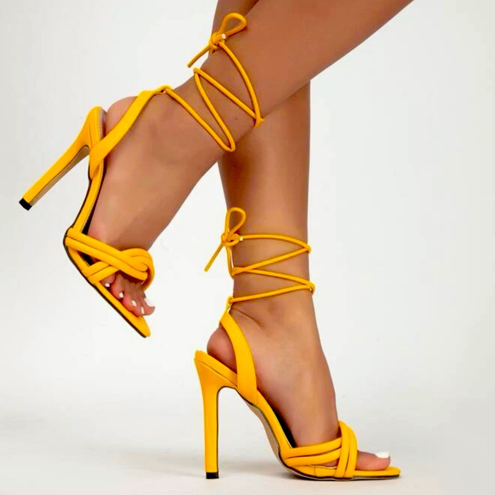 Twist Detail Stiletto Heeled Strappy Sandals